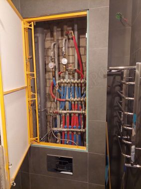 Люк под плитку Нажимной Апельсин 500*900 Люк под плитку Нажимной Апельсин 500*900