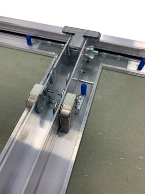 Люк под покраску Хаммер Гиппократ для установки в потолок, 2 створки, съёмная перегородка 1100*1200 Люк под покраску Хаммер Гиппократ для установки в потолок, 2 створки, съёмная перегородка 1100*1200